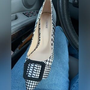 L'Agence Helene Pointed Toe Pump  L'AGENCE houndstooth heels 7.5 $395